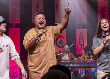 Alma Djem e Chimarruts lançam a inédita 'Maré Cheia' -  (crédito: Marcos Hermes)