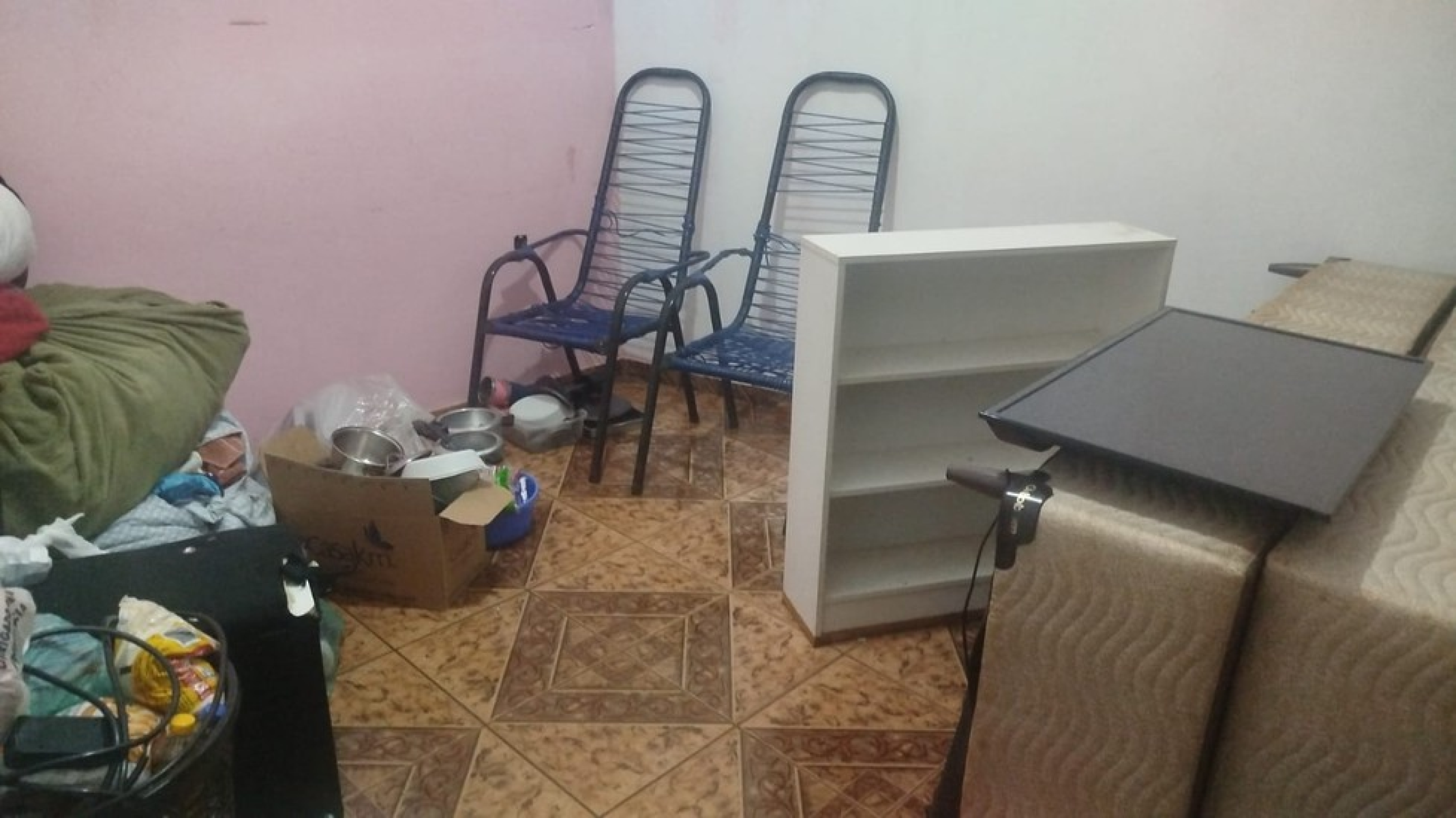 Mulher é presa por furtar e vender todos os móveis da mãe - DivulgaÃ§Ã£o/PMMG
