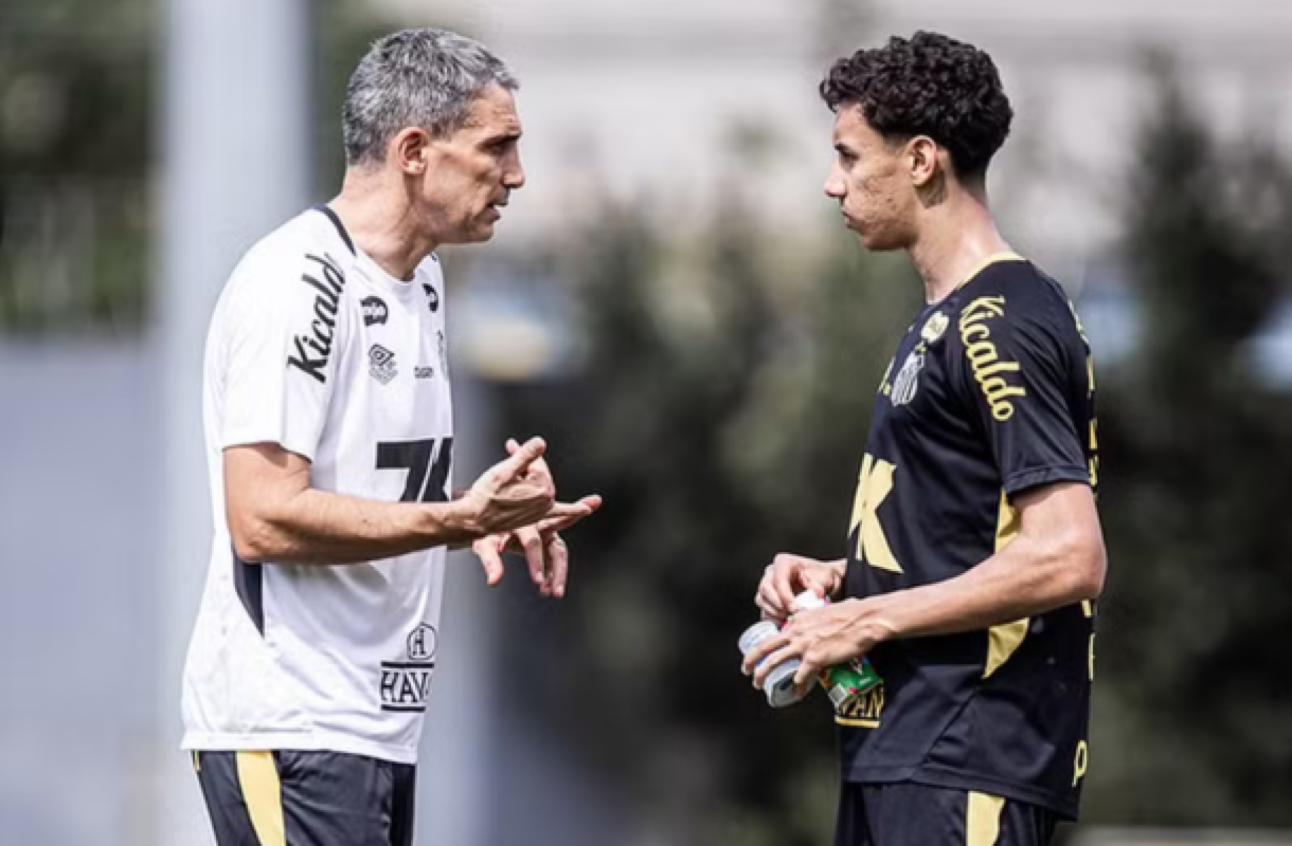 Santos pode ter a volta de Gabriel Bontempo para jogo contra o Ceará