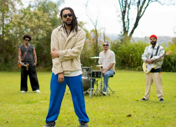  Julies lança a inédita 'Quando o Amor Chamar' e celebra aniversário -  (crédito: Rodrigo Pysi)