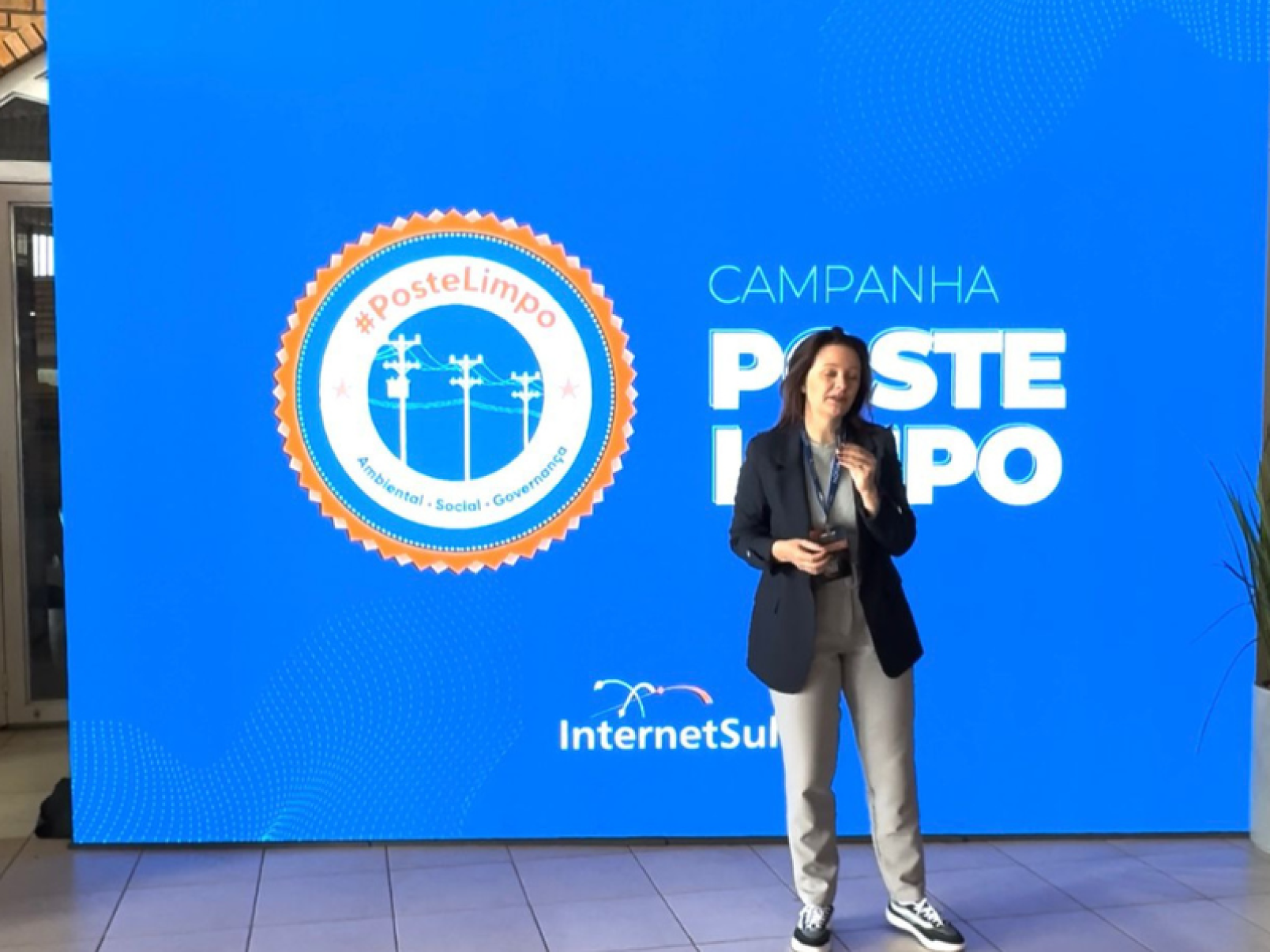 Reforma tributária traz mudanças na área de telecomunicações - DINO