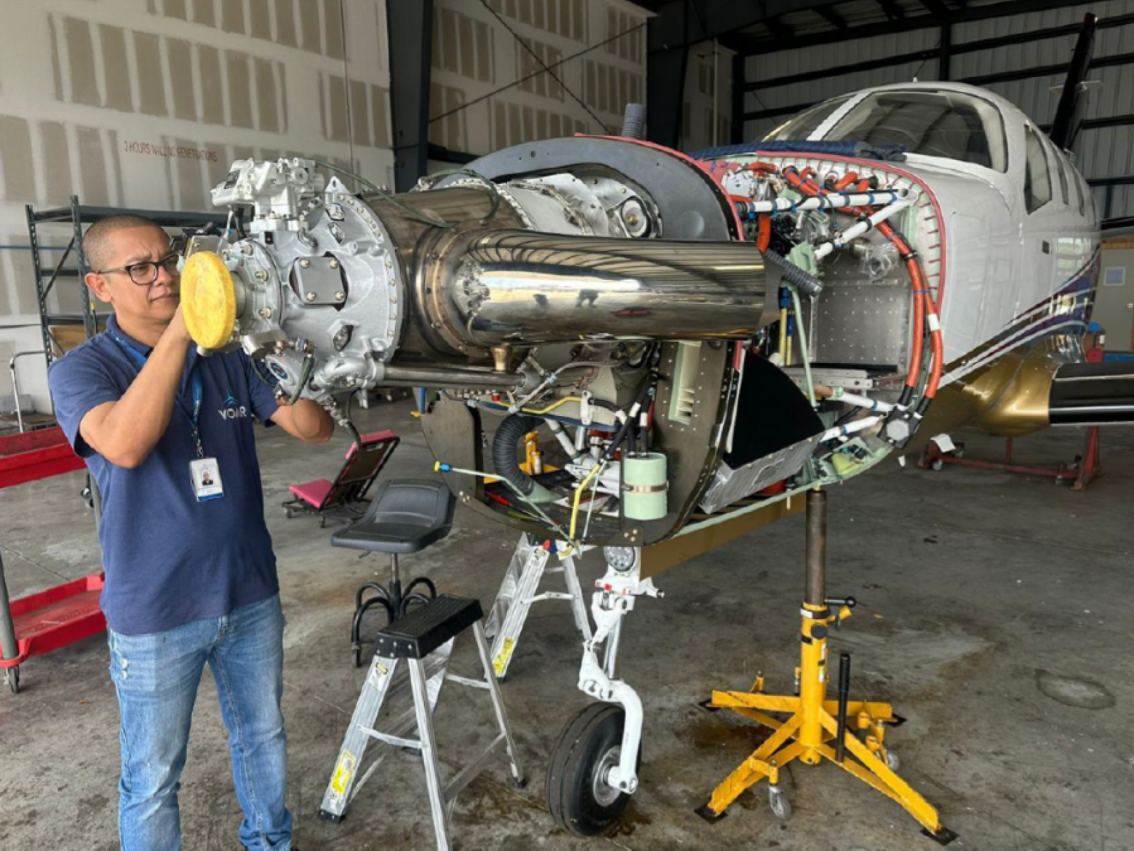 Especialista fala sobre segurança e manutenção aeronáutica - DINO