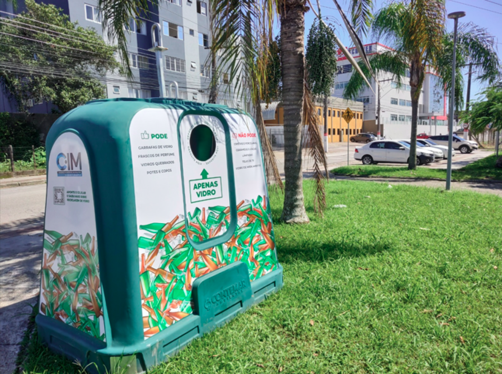 Cidades brasileiras avançam na coleta de vidro com ecopontos - DINO