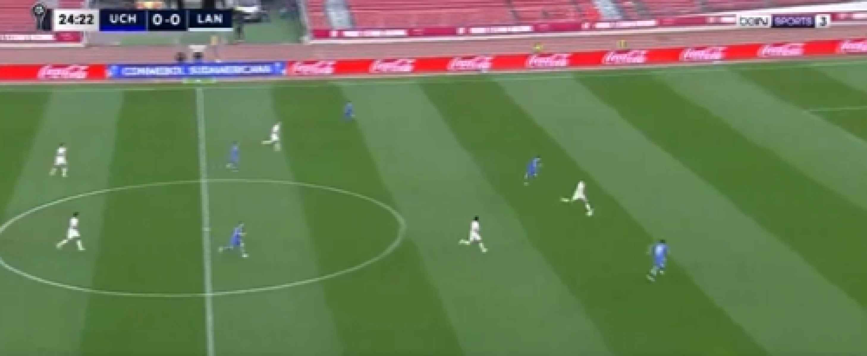 Possível adversário do Atlético faz golaço da intermediária na semifinal da Sul-Americana; assista - No Ataque Internacional