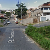 Suspeito é preso ao esfaquear homem por traição em Belo Horizonte - Google Street View/Reprodução