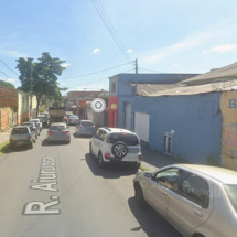 BH: mulher é ferida com garrafa quebrada por jovem companheiro - Google Street View/Reprodução
