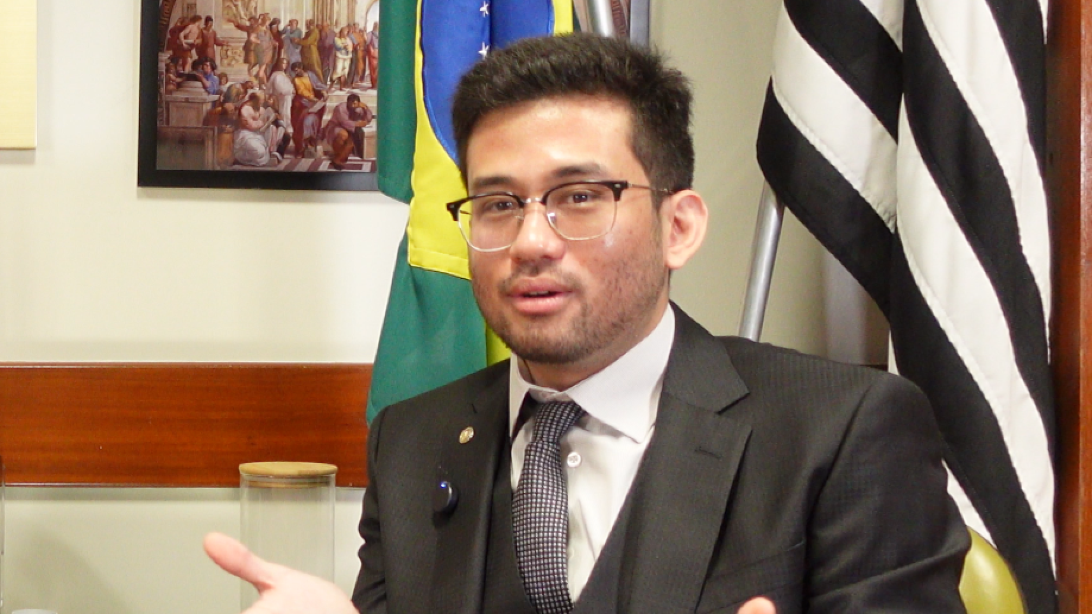 Kim Kataguiri: Bolsonaro deve cumprir pena na cadeia e ir ao hospital quando necessário - Getty Images