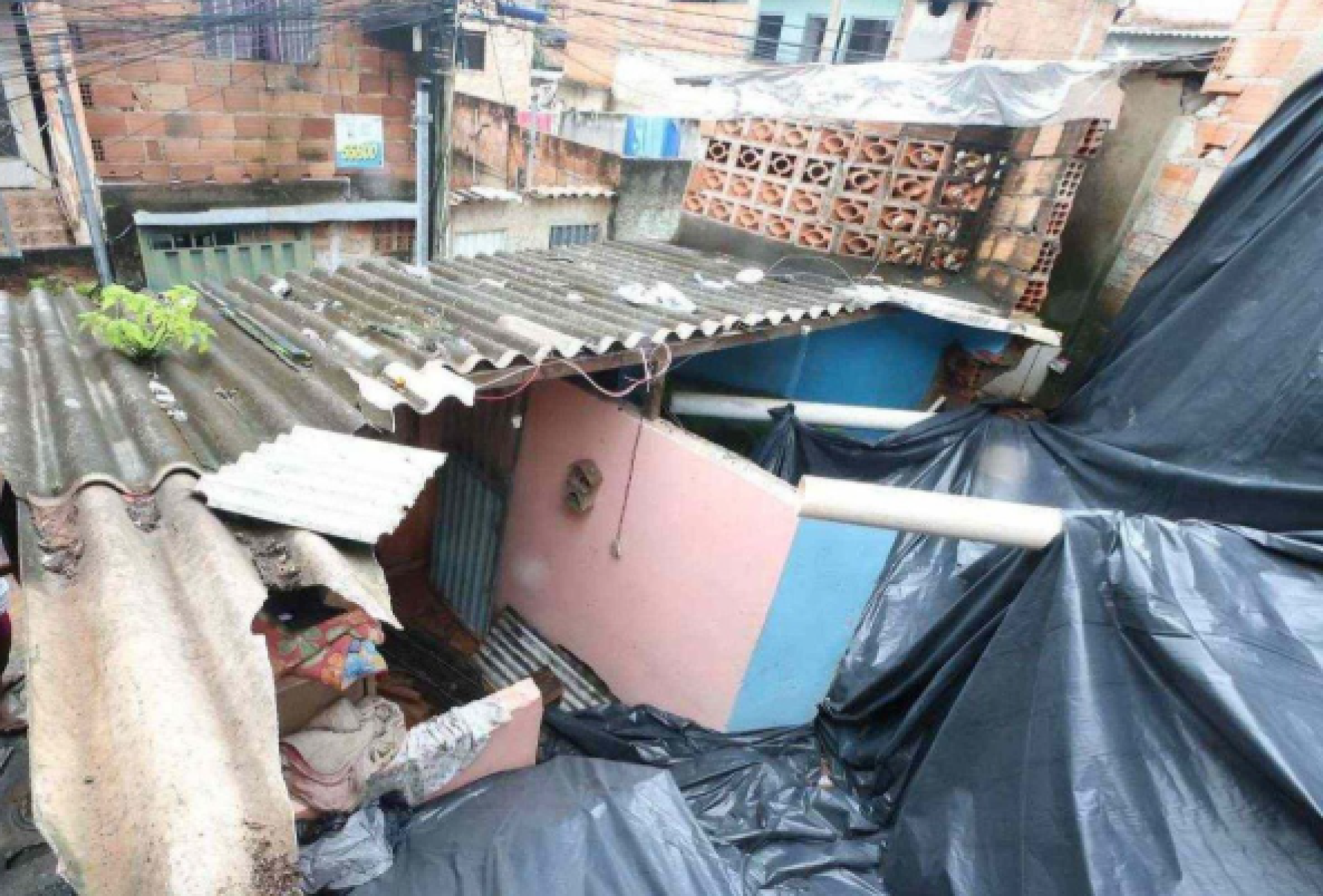 Líder do tráfico morre em confronto com a PM em Belo Horizonte