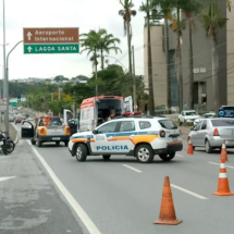 BH: acidente entre moto e carro complica trânsito na Av. Antônio Carlos - BHTrans / Divulgação