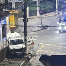 Militares ficam feridos após acidente durante perseguição no Sul de Minas - Redes Sociais / Reprodu&ccedil;&atilde;o