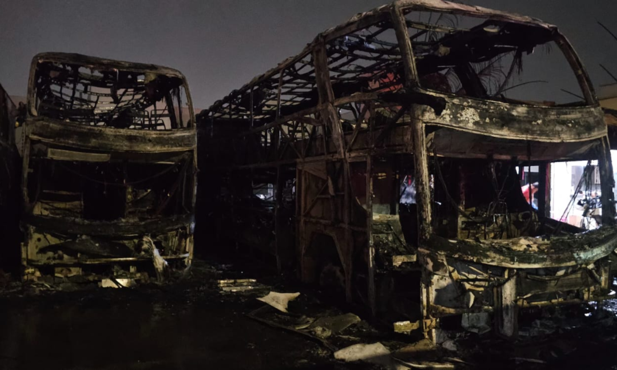 Homem morto em Araguari teria mandado colocar fogo em ônibus em Uberlândia - Rede de Noticias