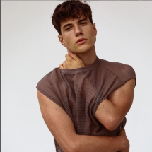 Homem “mais belo da Itália” entra em seminário para ser padre - Reprodução/Instagram