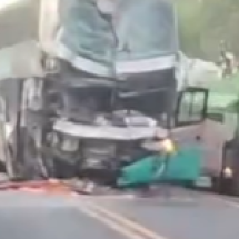 MG: engavetamento na BR-135 deixa um morto e mais de 40 pessoas envolvidas - Redes Sociais/Reprodução