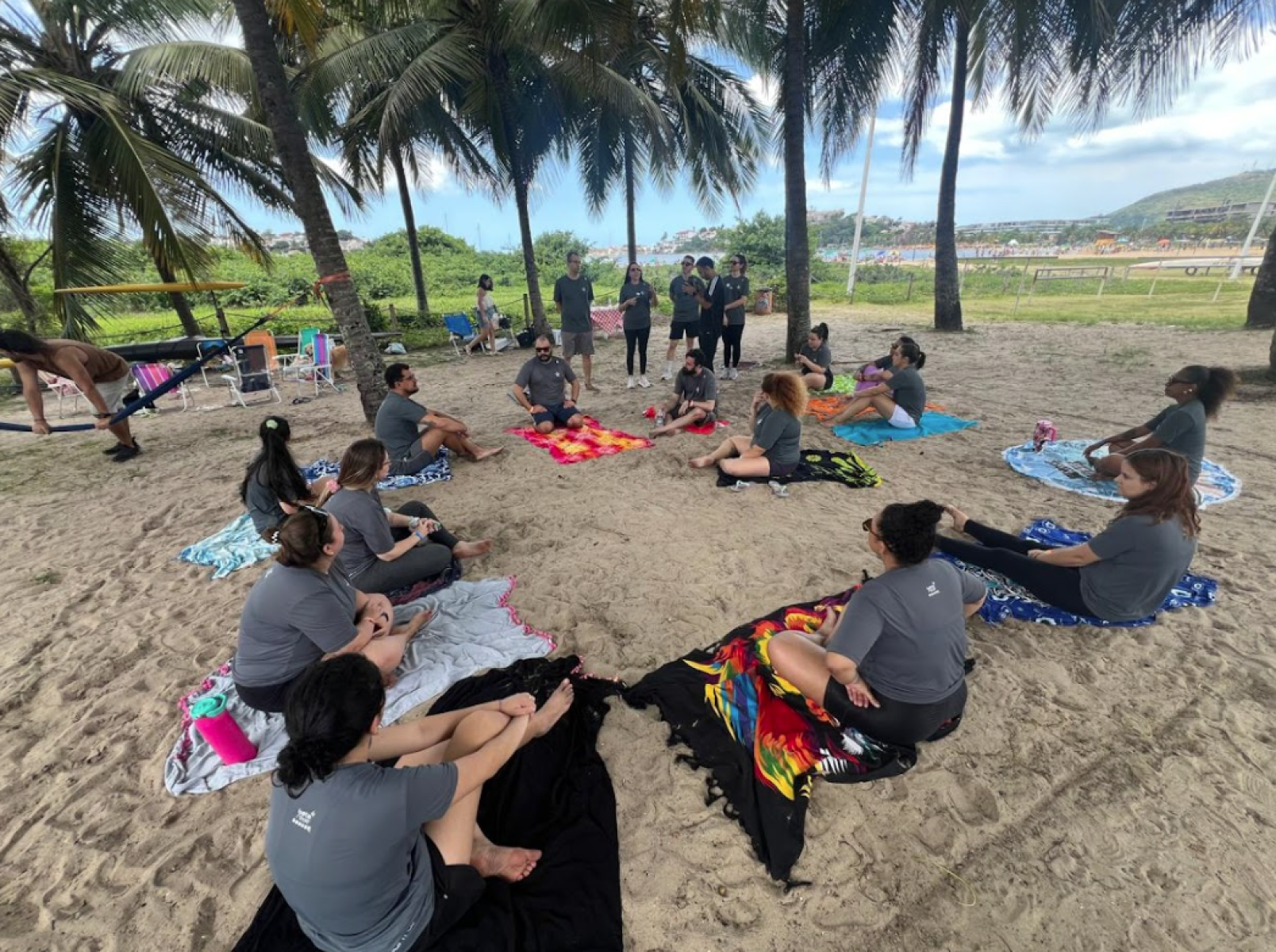 Abordagem integrativa melhora saúde no ambiente de trabalho - DINO
