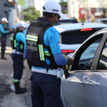 MG: agente é afastado ao aplicar quatro multas em 1 minuto a motorista - Redes Sociais/Reprodução