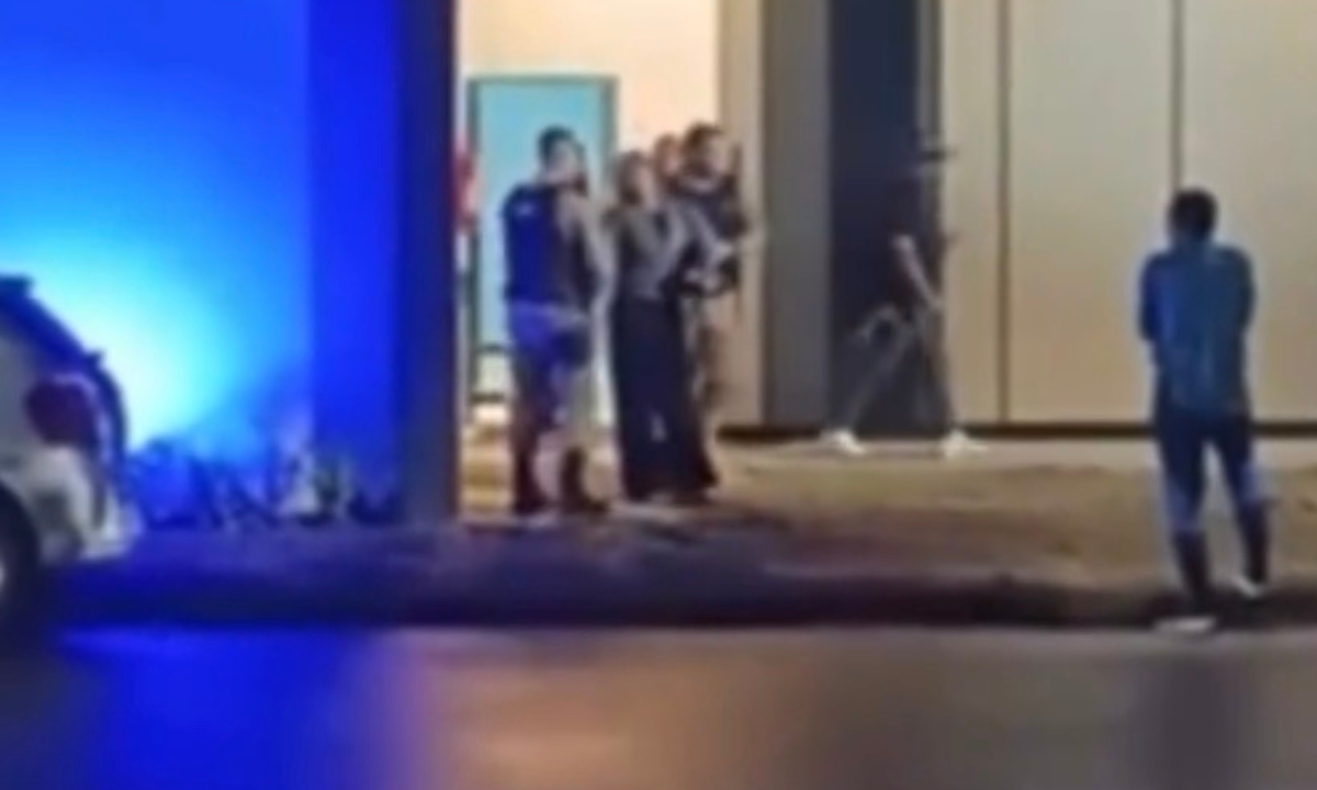 Mulher é presa após ameaçar vereadora e tentar agredir policiais em MG -  (crédito: ReproduÃ§Ã£o Redes Sociais)