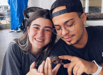 Gabriel de Faria Oliveira fez um texto endereçado a namorada em que conta como tem sido difícil superar a morte dela e seguir em frente  -  (crédito: Reprodução/redes sociais )