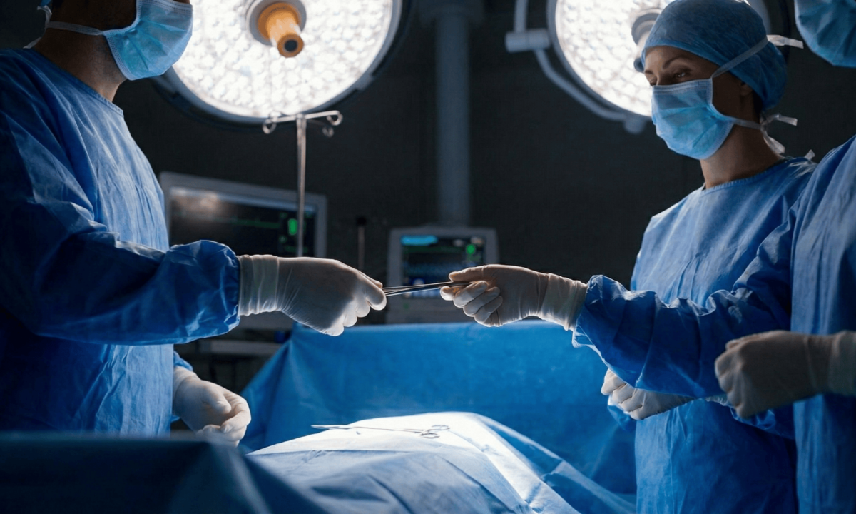 Brasil lidera cirurgia plástica e impulsiona turismo médico - (crédito: DINO)