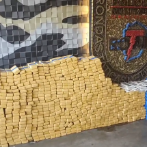 Uma tonelada de maconha é aprendida em lava-jato do Comando Vermelho - Redes Sociais / Reprodução