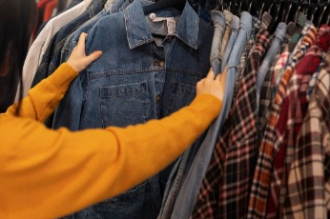 7 dicas de ouro para encontrar 'tesouros' escondidos em brechós