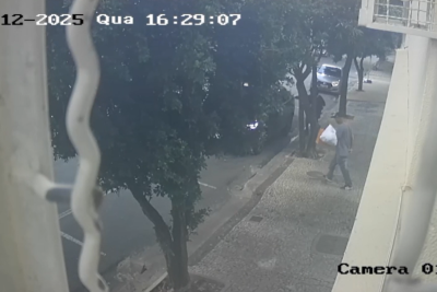 Imagens de câmeras de segurança registraram a ação dos suspeitos  -  (crédito: Reprodução)