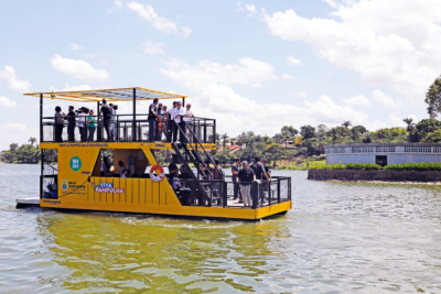 O catamarã que vai navegar na Lagoa da Pampulha, um dos cartões-postais de Belo Horizonte, foi nomeado Capivarã, em homenagem às capivaras do entorno da orla. -  (crédito: Adão de Souza)