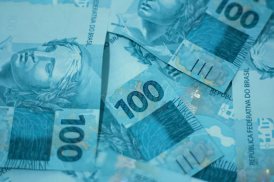 A história de um austríaco naturalizado brasileiro que afirma possuir uma fortuna astronômica ganhou destaque nos noticiários recentemente. -  (crédito: Daniel Dan/Unsplash)