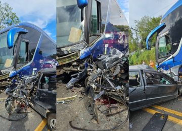 O Fiat Uno teria perdido o controle da direção e colidido frontalmente com o ônibus -  (crédito: Corpo de Bombeiros/Reprodução)