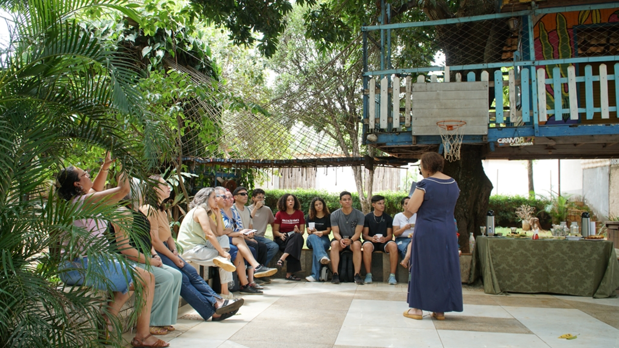 Especialistas destacam urgência de inovar ensino com "escolas criativas" - DINO