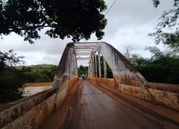 Rio Paranaíba sobe mais de 1 metro em menos de 24 horas e alerta Município -  (crédito: DivulgaÃ§Ã£o/CBMG)