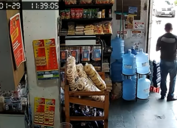 Câmera flagra racismo contra funcionário de conveniência em MG -  (crédito: ReproduÃ§Ã£o)