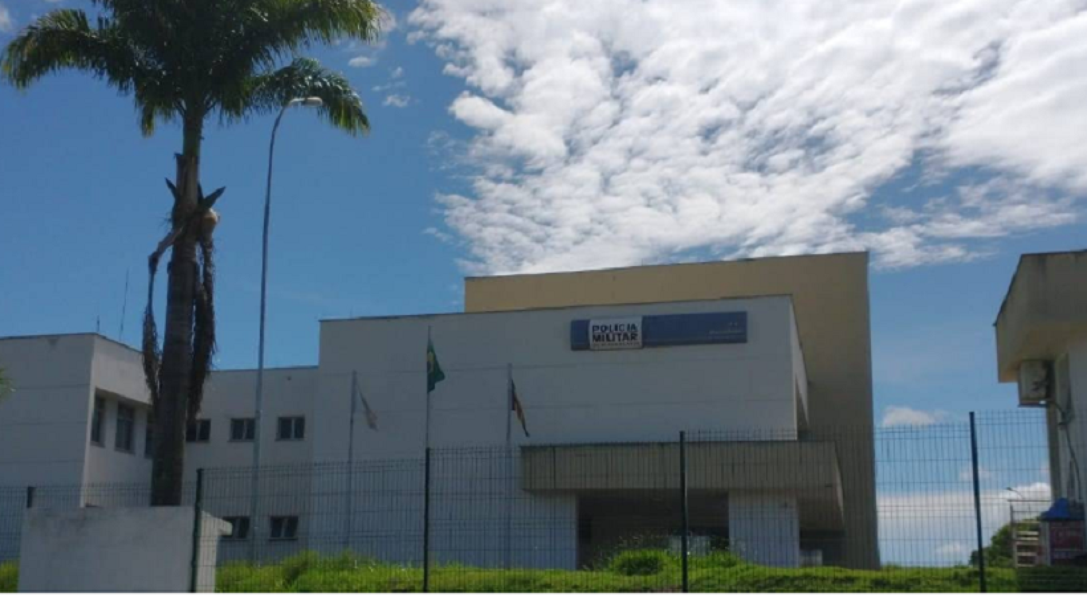 Mulher assinou TCO no batalh&atilde;o da PM -  (crédito: Reprodu&ccedil;&atilde;o/Google Street View)