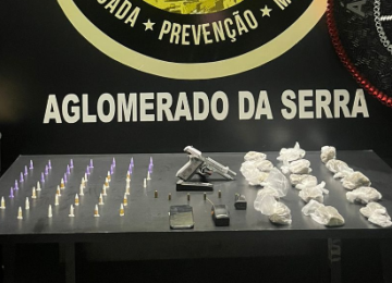 O suspeito seria o gerente geral do tráfico da gangue Del Rey Bala, grupo que teria se associado recentemente ao Comando Vermelho -  (crédito: PMMG/Reprodução)