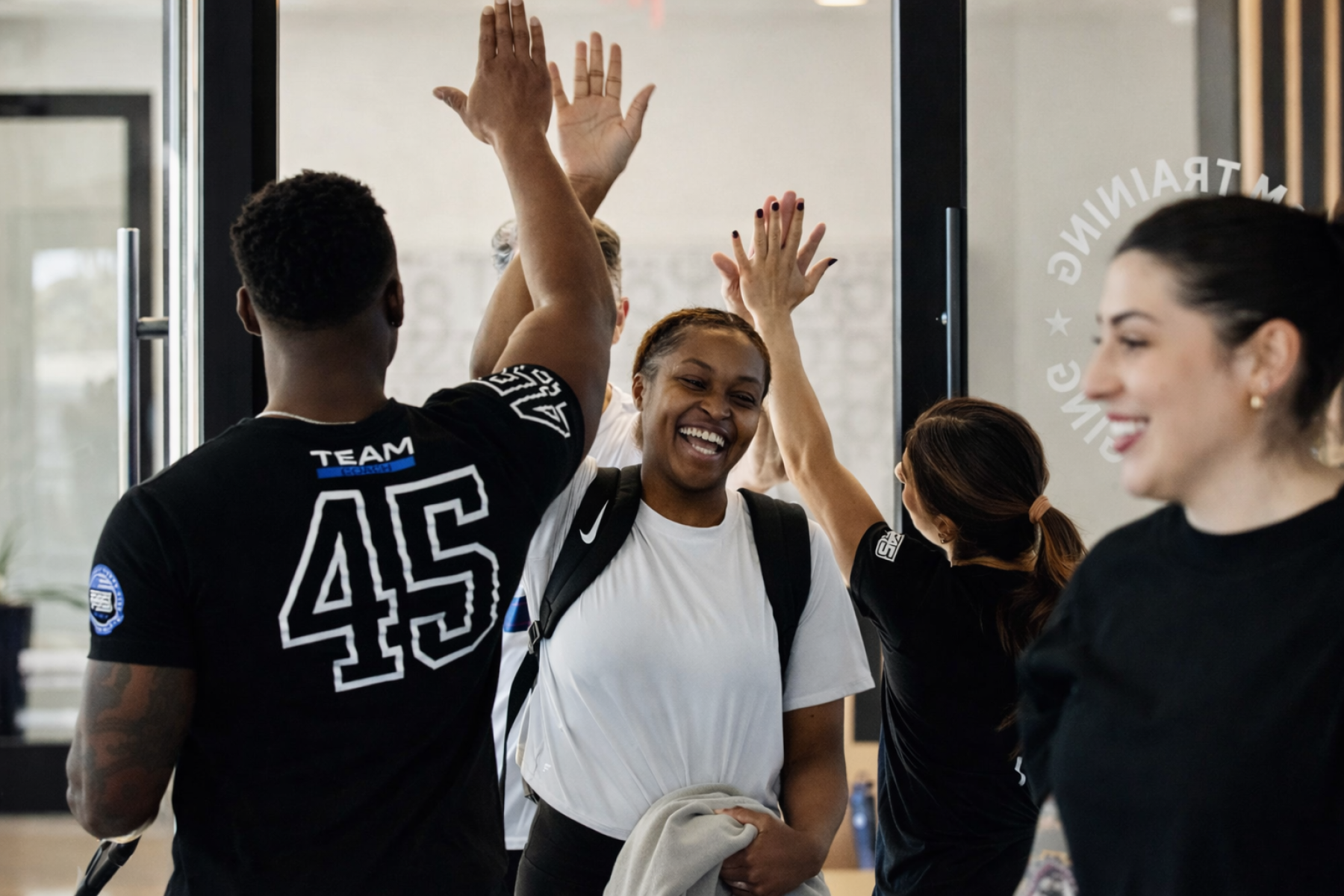 Beckham, Mark Wahlberg e Alex Pedron trazem F45 ao Brasil - DINO