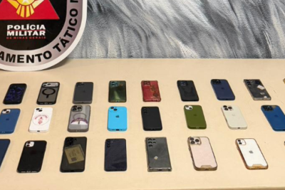 O homem confessou que veio de São Paulo e que o casal pretendia frequentar festas e eventos até o fim do carnaval para cometer furtos -  (crédito: PMMG/Reprodução)