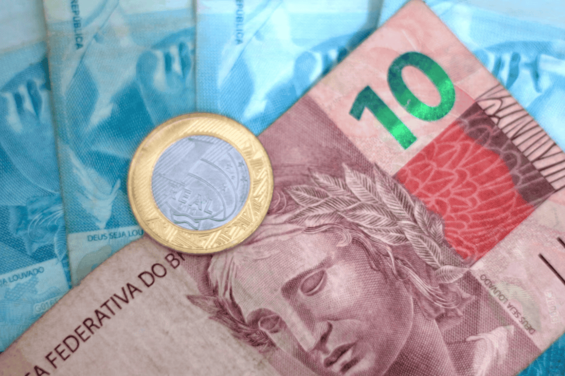 Inflação mantém custo de vida elevado no Brasil, aponta IBGE - DINO