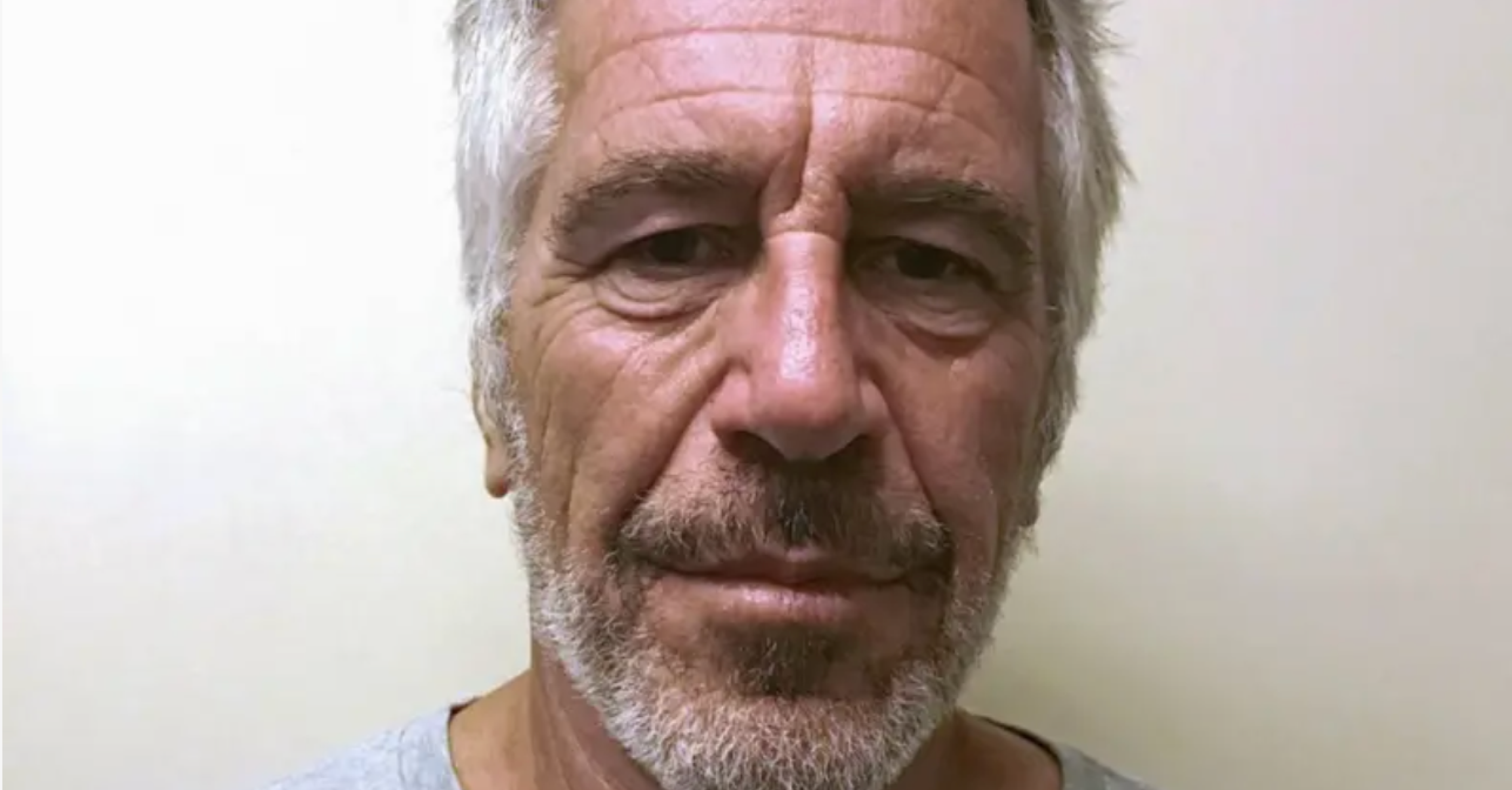 Epstein tinha CPF e tentou ponte com empresários brasileiros para negócios, revelam documentos obtidos pela BBC -  (crédito: Receita Federal/Reprodução)