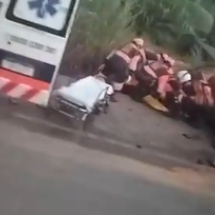 Carro parte ao meio e deixa três mortos na BR-381, em Santa Luzia - Redes Sociais/Reprodução