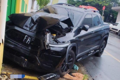 Gestante provoca acidente para escapar de agressão do companheiro em MG -  (crédito: Foto: ReproduÃ§Ã£o Redes Sociais)