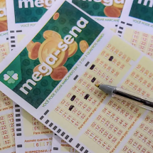 Mega-Sena 2989 acumula e vai a R$ 40 milhões; 8 mineiros acertam a quina - Rafa Neddermeyer/Ag&ecirc;ncia Brasil