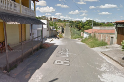 Homicídio aconteceu na Rua Lótus, no Bairro Novo Retiro, em Esmeraldas, Região Metropolitana de Belo Horizonte -  (crédito: Google Street View/Reprodução)