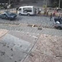 MG: mulher é baleada durante velório da mãe; veja vídeo - Redes Sociais/Reprodução