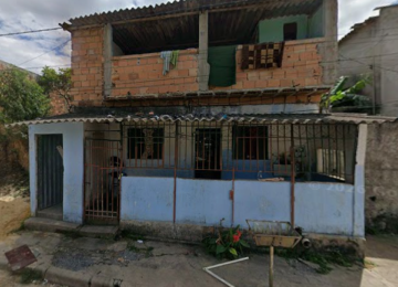 Uma conselheira tutelar informou que já acompanhava a família e que, em diversas ocasiões, orientou a mãe sobre a situação das crianças -  (crédito: Google Street View/Reprodução)