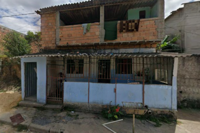 Uma conselheira tutelar informou que já acompanhava a família e que, em diversas ocasiões, orientou a mãe sobre a situação das crianças -  (crédito: Google Street View/Reprodução)