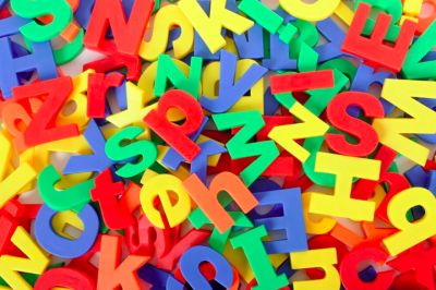 <p>Imagine ter um nome tão grande que levaria 20 minutos só para conseguir pronunciá-lo!Esse é o tempo que alguém gastaria para dizer o maior nome do mundo, recorde que pertence ao neozelandês Laurence Watkins</p>
 -  (crédito: Wikimedia Commons/jcstudio)