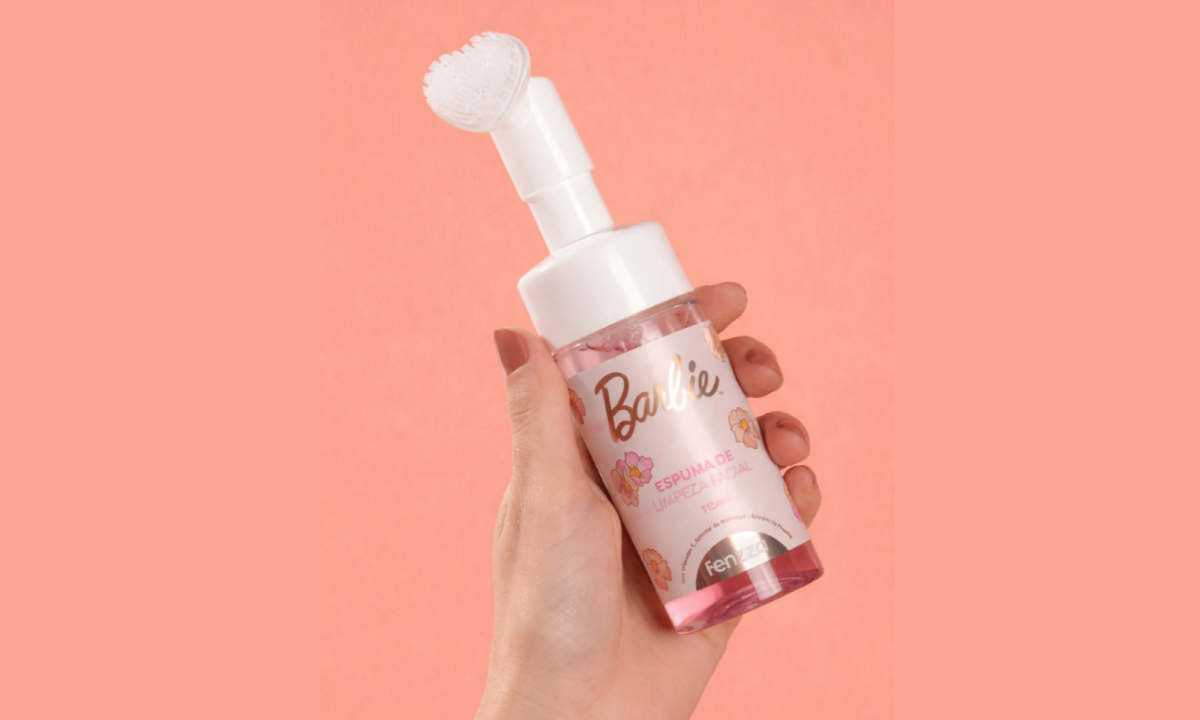 Espuma de limpeza facial Barbie, da Fenzza