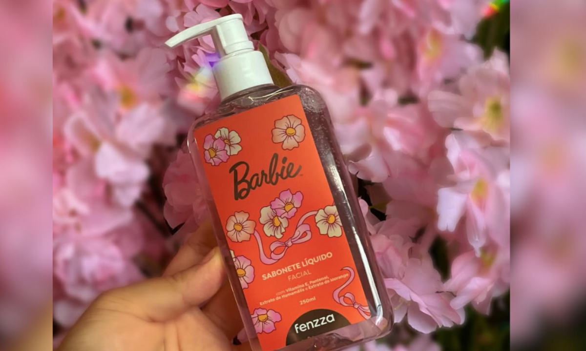 Sabonete l&iacute;quido facial Barbie, da Fenzza