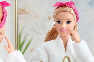 Barbie 'invade' cuidado com a pele; mas será que vale a pena?