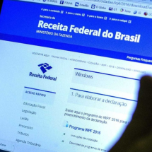 Restituição do Imposto de Renda 2026 terá menos lotes e pagamento automático - Ag&ecirc;ncia Brasil