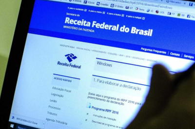 Tela do programa da Receita Federal para declara&ccedil;&atilde;o do Imposto de Renda, ferramenta chave para organiza&ccedil;&atilde;o das dedu&ccedil;&otilde;es e restitui&ccedil;&atilde;o. -  (crédito: Ag&ecirc;ncia Brasil)